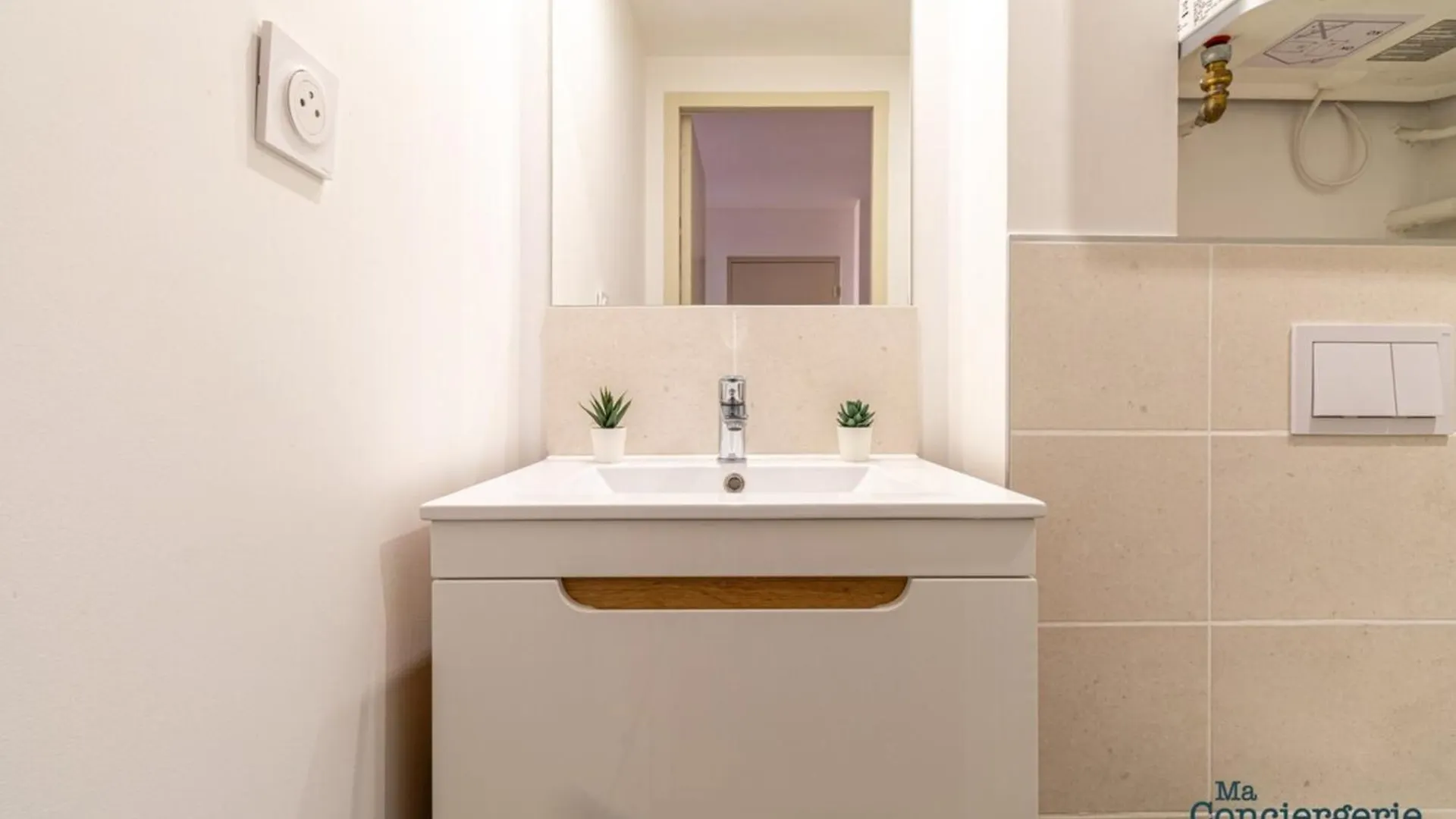 Apartment Charles - Hypercentre -St Sernin - Metro Toulouse France